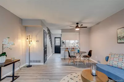 10494 W Dartmouth Avenue, Lakewood, CO 80227 - Photo 6