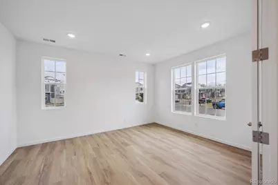 4325 Elkwood Court, Johnstown, CO 80534 - Photo 2