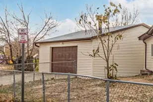 12694 Edwards Pl, Denver, CO 80239 - Photo 32