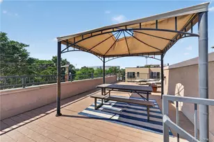 1657 N Franklin St, Denver, CO 80218 - Photo 30