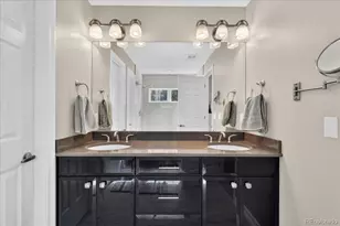 1657 N Franklin St, Denver, CO 80218 - Photo 20