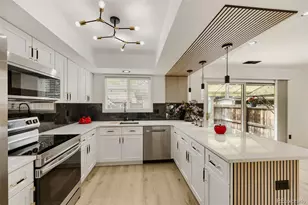 9047 E Mansfield Ave, Denver, CO 80237 - Photo 12
