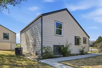 1030 S Zeno Way, Aurora, CO 80017 - Photo 2