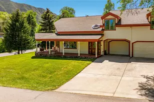 9 Creekside Ct, Glenwood Springs, CO 81601 - Photo 2