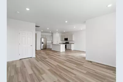 17498 E 90th Place, Commerce City, CO 80022 - Photo 16