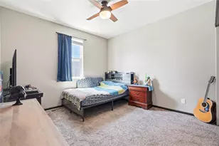 10447 Stagecoach Ave, Longmont, CO 80504 - Photo 20