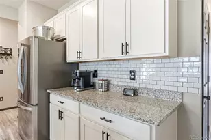 10447 Stagecoach Ave, Longmont, CO 80504 - Photo 12