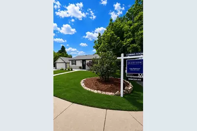 6005 S Sycamore Street, Littleton, CO 80120 - Photo 2