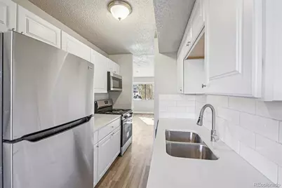 904 Excalibur Street, Lafayette, CO 80026 - Photo 2