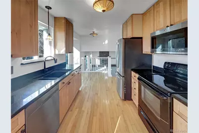 1273 Cottonwood Street, Broomfield, CO 80020 - Photo 2