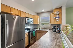 7309 W Hampden Ave, Denver, CO 80227 - Photo 10