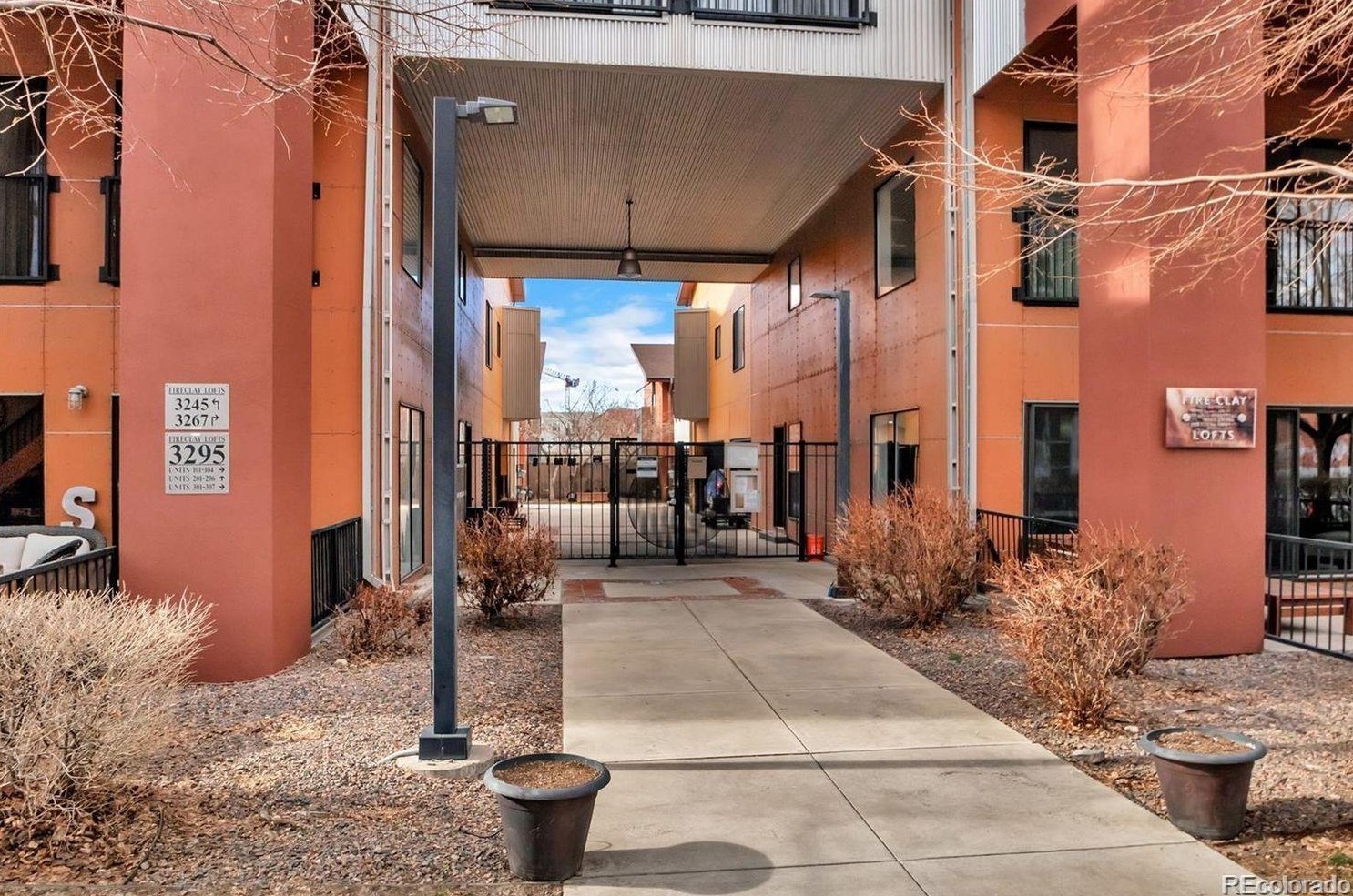 3245 Blake St #101, Denver, CO 80205
