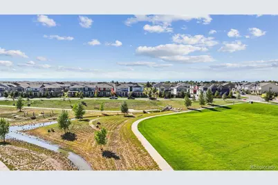 749 N Quemoy Street, Aurora, CO 80018 - Photo 32