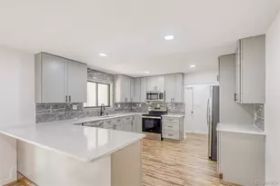 12436 E Cedar Cir, Aurora, CO 80012 - Photo 6