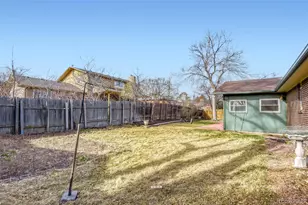 12436 E Cedar Cir, Aurora, CO 80012 - Photo 22