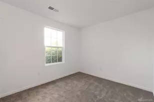 1728 Eagle St, Aurora, CO 80011 - Photo 10