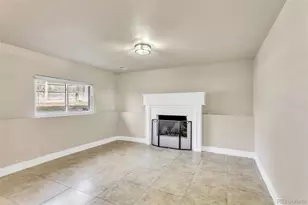 4101 S Espana Way, Aurora, CO 80013 - Photo 14
