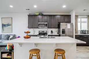 27656 E 10th Dr, Aurora, CO 80018 - Photo 4