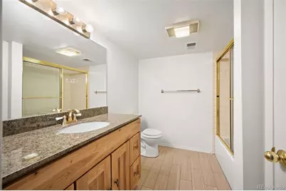 10000 E Yale Avenue #51, Denver, CO 80231 - Photo 24