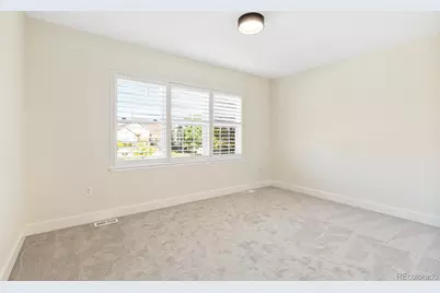 23464 E Heritage Parkway, Aurora, CO 80016 - Photo 34