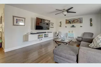 6688 S Wellington Court, Centennial, CO 80121 - Photo 4