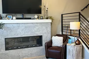 364 E Orchard Rd, Centennial, CO 80121 - Photo 8
