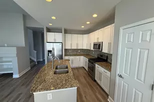 9805 W Hinsdale Pl, Littleton, CO 80128 - Photo 10