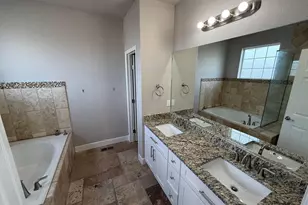 9805 W Hinsdale Pl, Littleton, CO 80128 - Photo 18