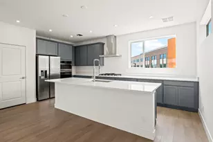 33 Ascent Trl, Englewood, CO 80112 - Photo 4