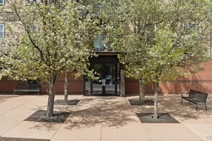 15475 Andrews Dr, Denver, CO 80239 - Photo 34
