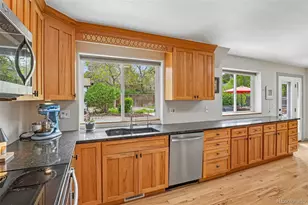956 Mountain View Dr, Castle Rock, CO 80104 - Photo 8