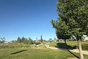 15753 Elizabeth Cir W, Thornton, CO 80602 - Photo 28