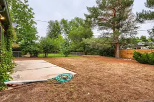1060 Leyden St, Denver, CO 80220 - Photo 28