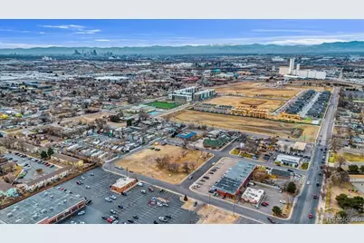 6322 Ivanhoe Street, Commerce City, CO 80022 - Photo 30