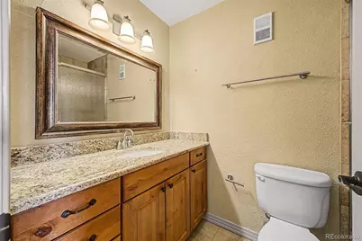 1625 Larimer Street #2805, Denver, CO 80202 - Photo 4