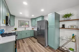 3210 Ursula St, Aurora, CO 80011 - Photo 8