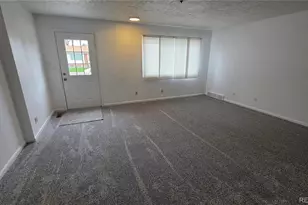 15 Circle Dr, Brush, CO 80723 - Photo 2