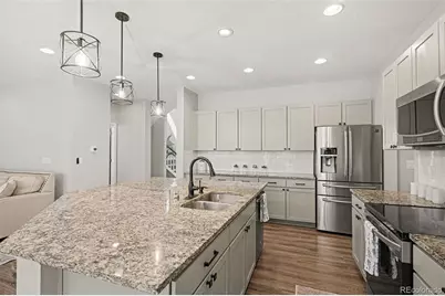 4726 Hannibal Street, Denver, CO 80239 - Photo 10