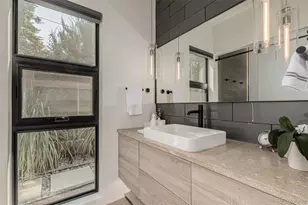 634 S Corona St, Denver, CO 80209 - Photo 40