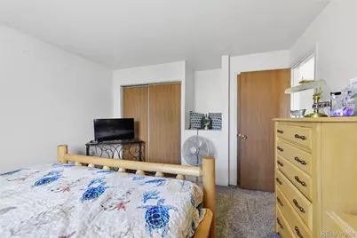 19335 E Batavia Pl Place E, Aurora, CO 80011 - Photo 10