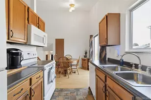 19335 E Batavia Pl, Aurora, CO 80011 - Photo 8