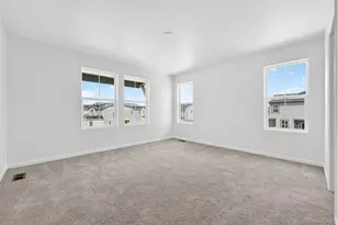 23752 E 33rd Pl, Aurora, CO 80019 - Photo 14