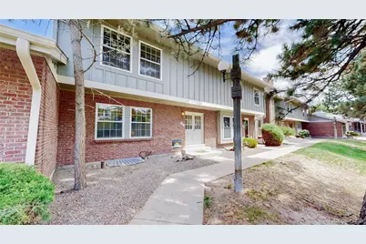 10208 E Jewell Avenue #17, Aurora, CO 80247 - Photo 2