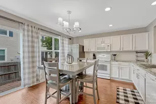 7832 S Kittredge Cir, Englewood, CO 80112 - Photo 6