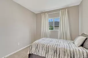 7832 S Kittredge Cir, Englewood, CO 80112 - Photo 16