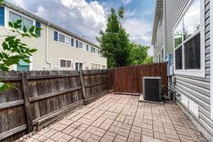 7832 S Kittredge Cir, Englewood, CO 80112 - Photo 20