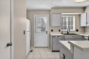 14344 E Hawaii Cir, Aurora, CO 80012 - Photo 10