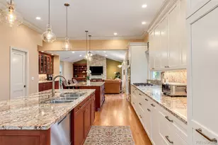 2552 E Alameda Ave, Denver, CO 80209 - Photo 16