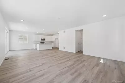 479 S Salida Street, Aurora, CO 80017 - Photo 8