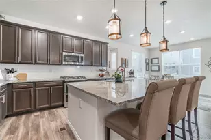 3374 Pacific Peak Dr, Broomfield, CO 80023 - Photo 10